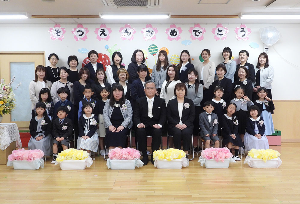 卒園式集合写真