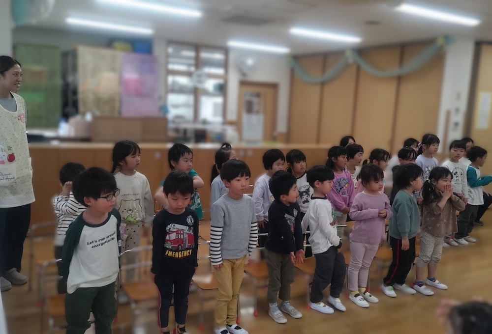入園式　在園児の歌